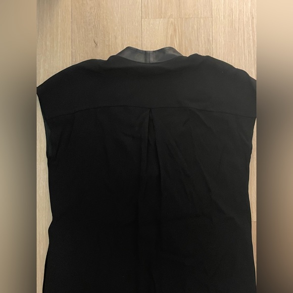 Vince Black Shift dress in Viscose Crepe with Leather V-neck Size Small - Picture 8 of 10
